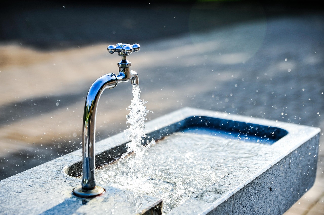 北欧の水道直結サーバー工事の必要性とは？
