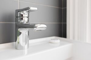 北欧賃貸のキッチンに水道直結サーバーの料金はいくらですか？